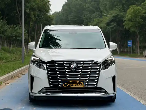 Buick GL8 2023