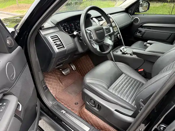 Land Rover Discovery 2021