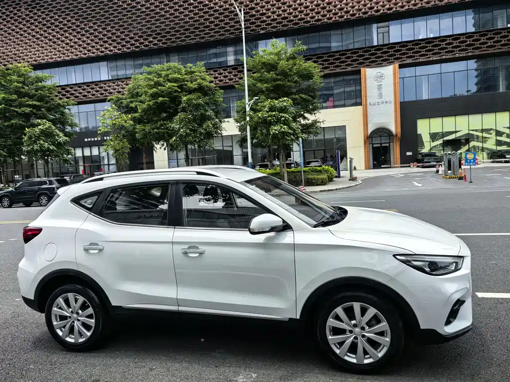 MG ZS 2020