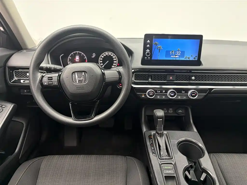 Honda Civic 2021 — фото 18