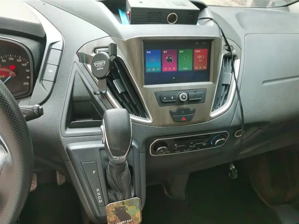 Ford Tourneo 2021 — фото 14