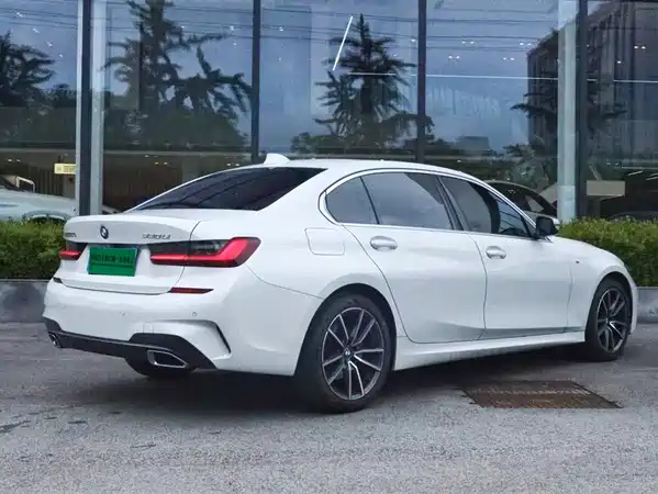 BMW 3 Series 2022