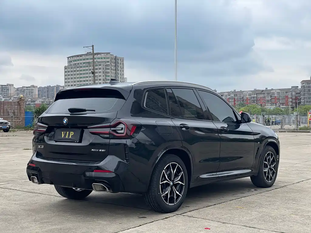 BMW X3 2022 — фото 7