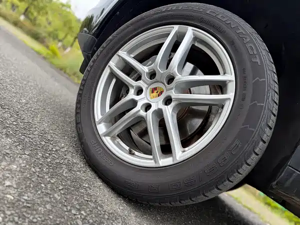 Porsche Cayenne 2016