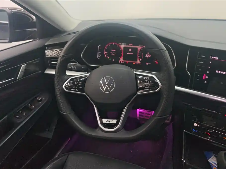 Volkswagen Passat 2023 — фото 15
