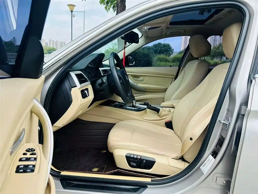BMW 3 Series 2015 — фото 4