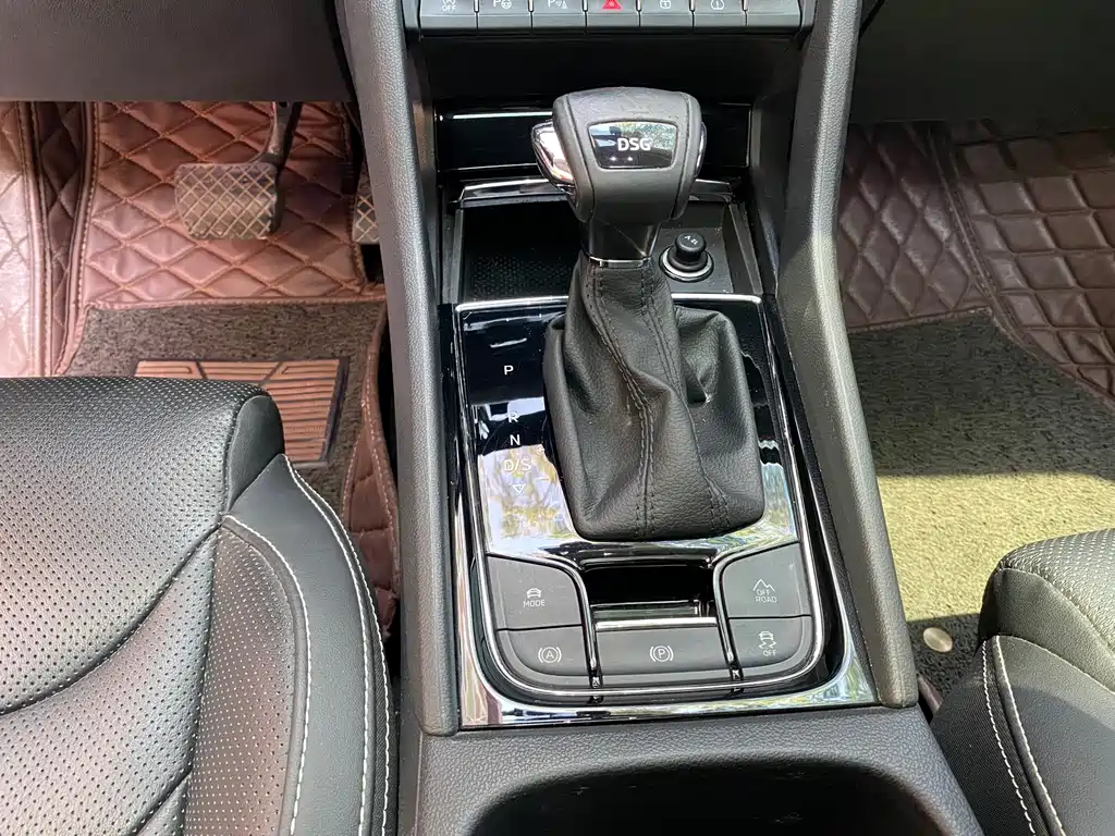 Skoda Kodiaq GT 2019 — фото 13