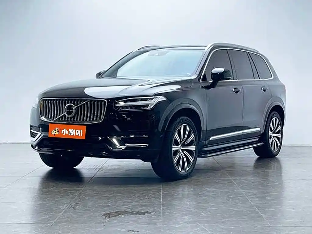 Volvo XC90 2022 — фото 1