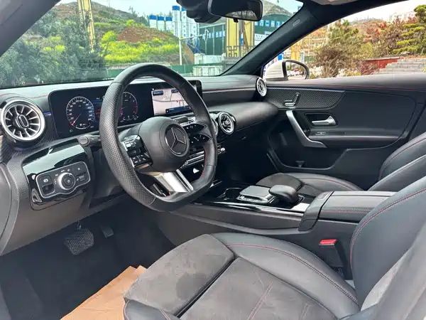 Mercedes-Benz A-Class 2023