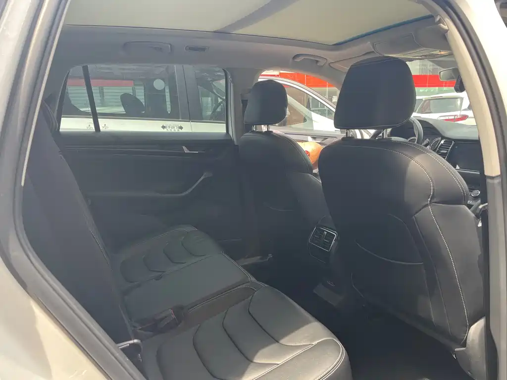 Skoda Kodiaq 2018 — фото 13