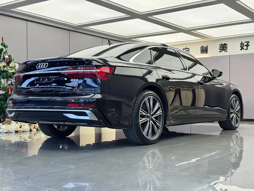 Audi A6L 2024 — фото 12