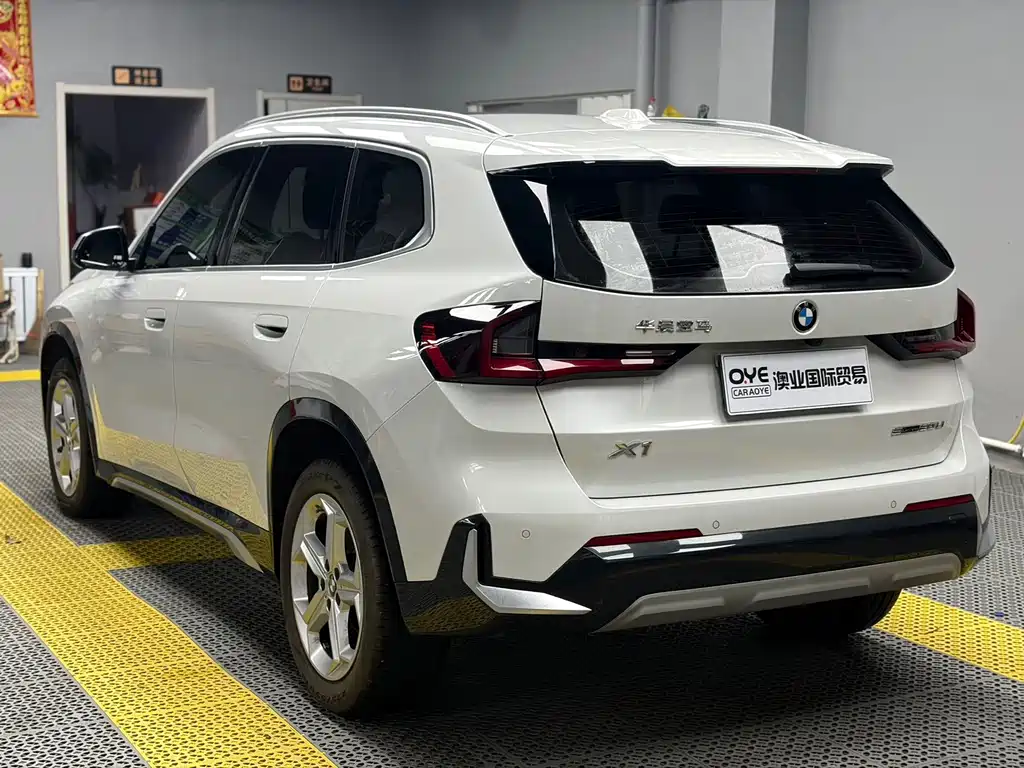 BMW X1 2023 — фото 4