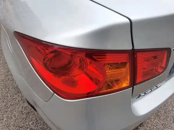 Roewe 350 2013