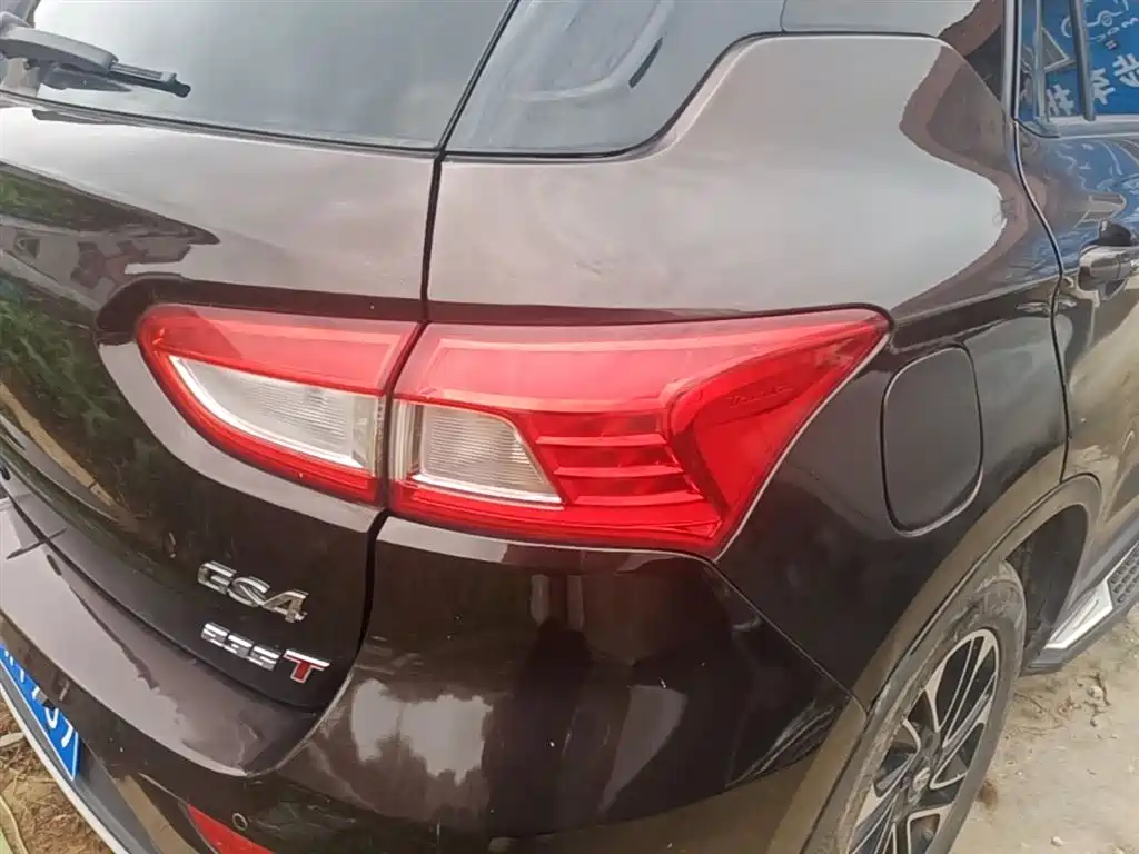 GAC Motor Trumpchi GS4 2017 — фото 8