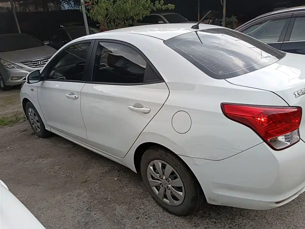 Hyundai Verna 2019 — фото 5