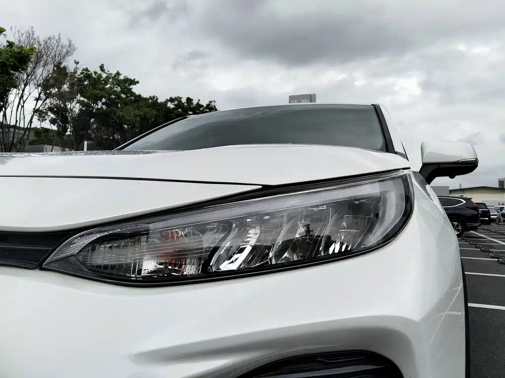 Toyota Wildlander 2025 — фото 12