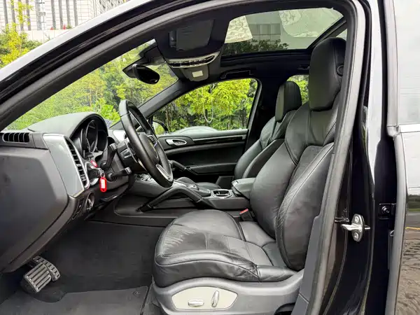 Porsche Cayenne 2017