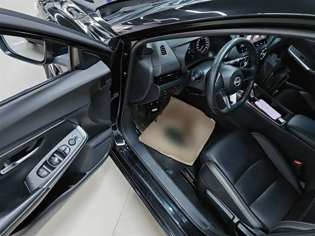 Nissan Sylphy 2024 — фото 16
