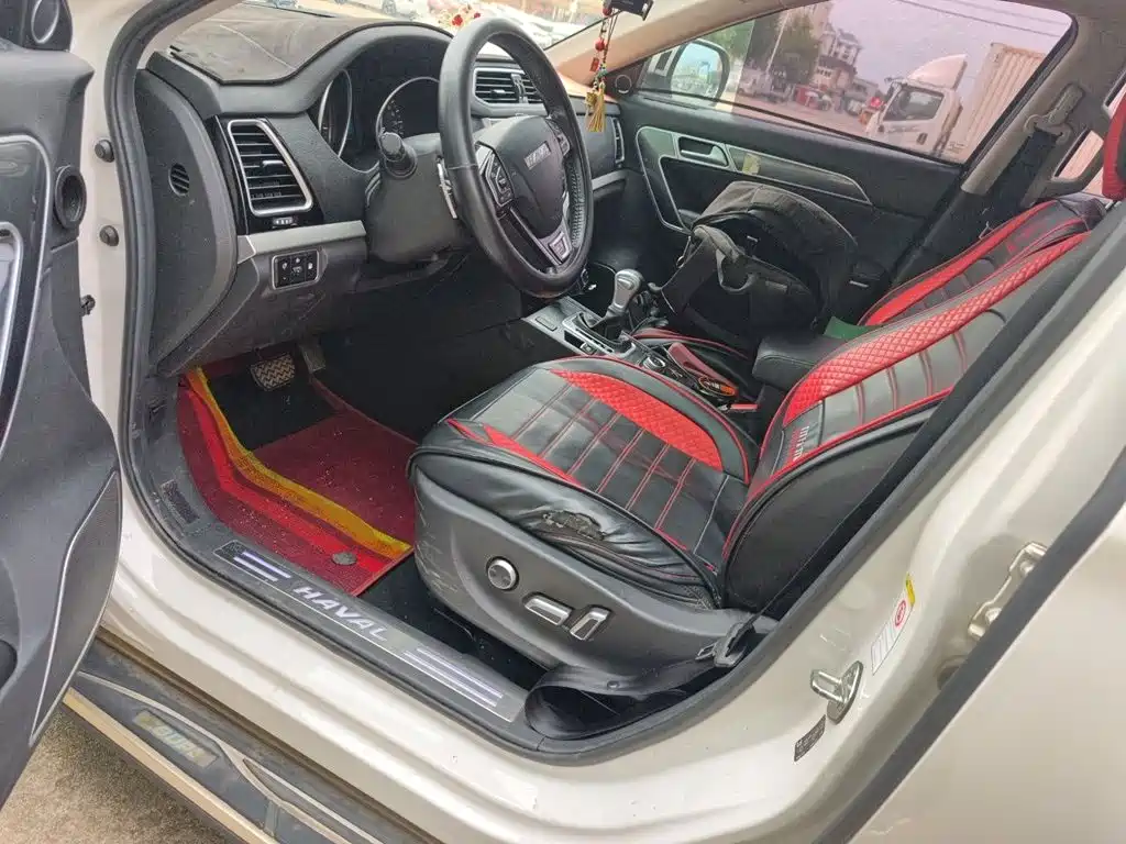 Haval H6 Coupe 2017 — фото 11