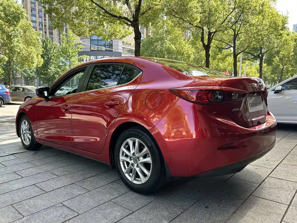 Mazda 3 Angkesela 2016