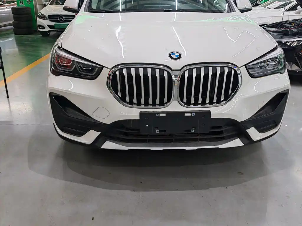 BMW X1 2021 — фото 2