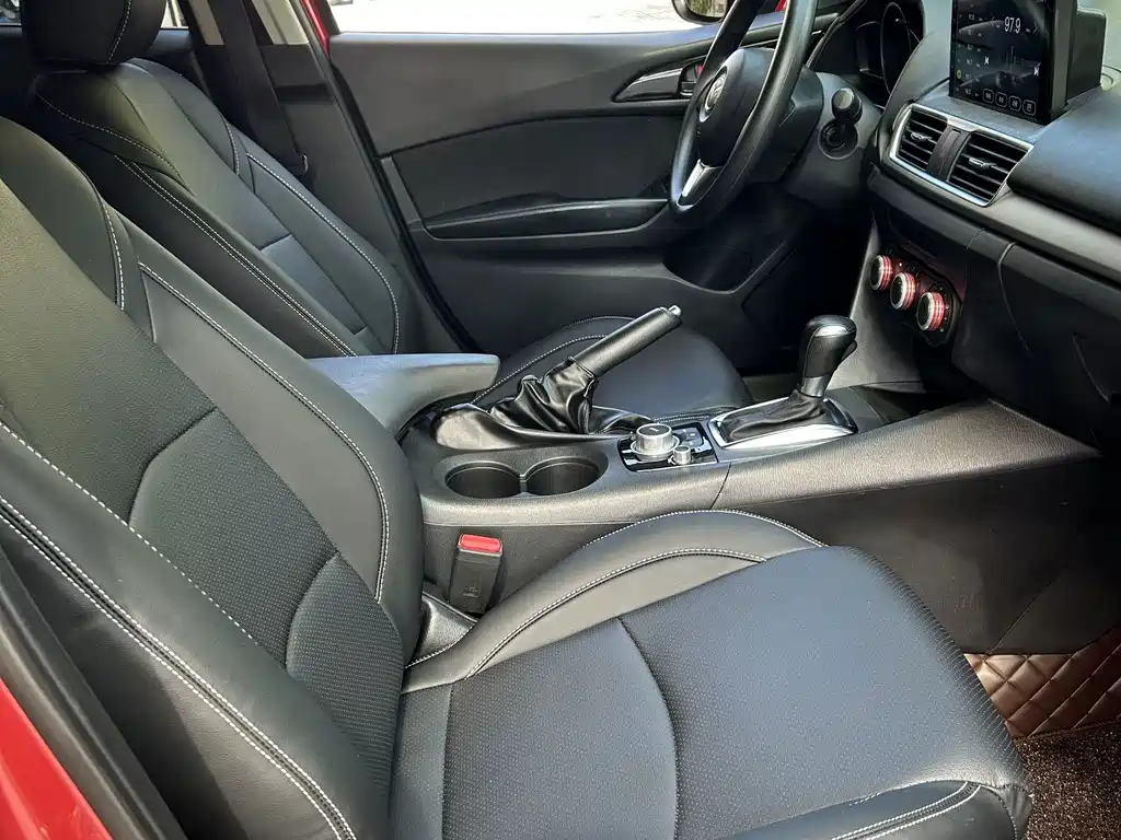Mazda 3 Angkesela 2016 — фото 12