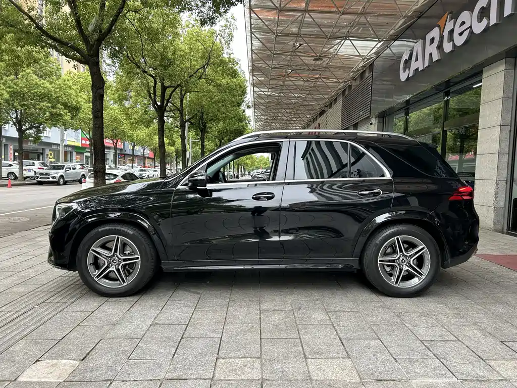 Mercedes-Benz GLE 2024 — фото 18