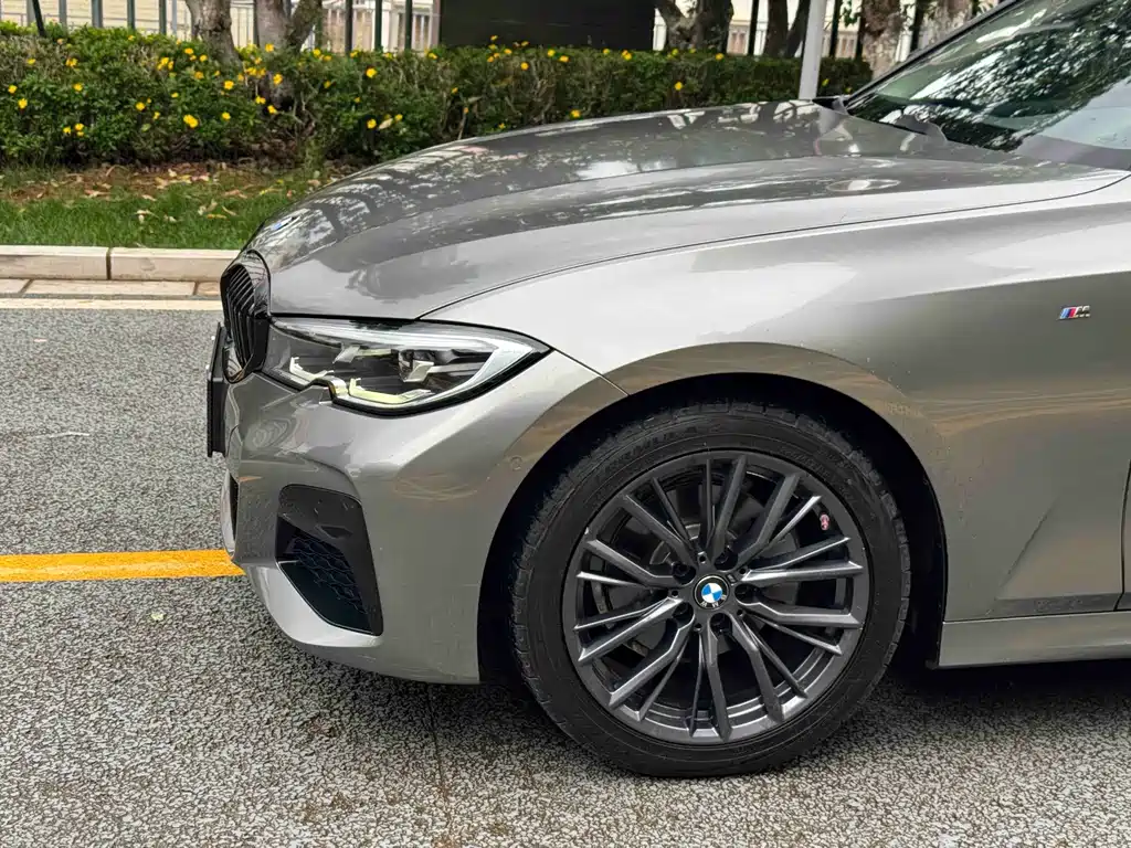 BMW 3 Series 2021 — фото 12