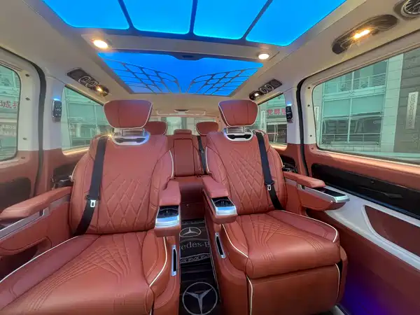 Mercedes-Benz Vito 2023