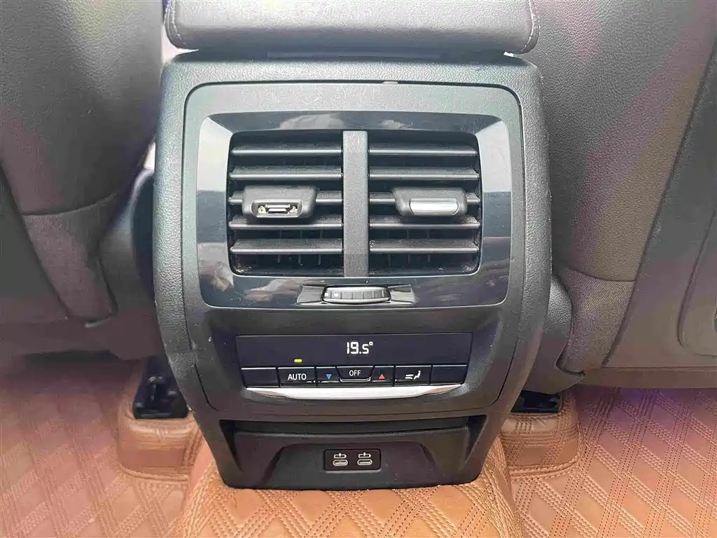 BMW X3 2020 — фото 17