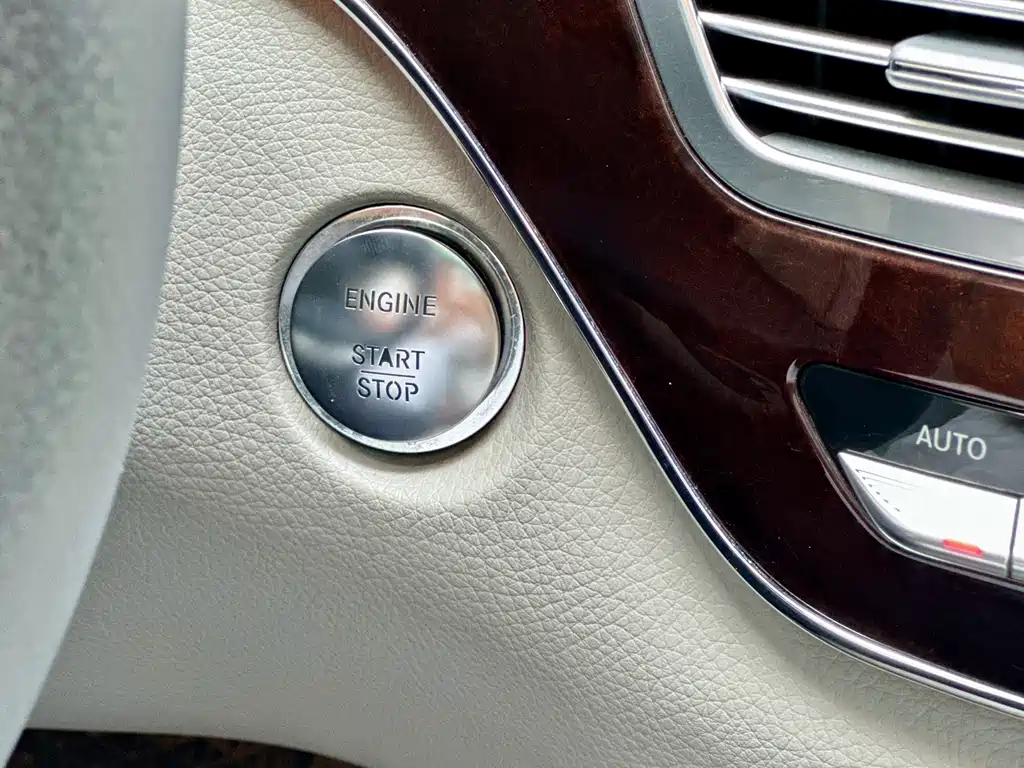 Mercedes-Benz S-Class 2010 — фото 32