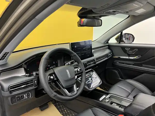 Lincoln Corsair 2022