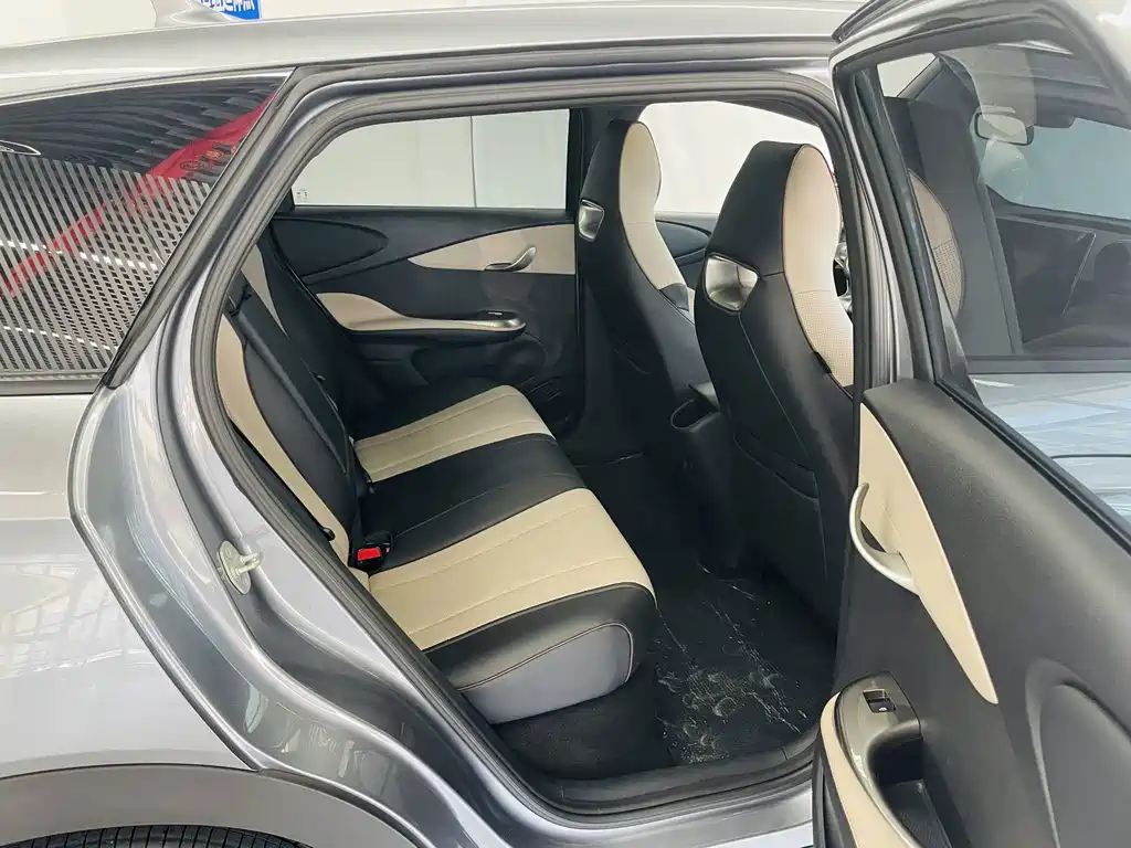 BYD Dolphin 2023 — фото 13