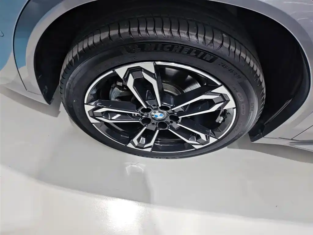 BMW X2 2025 — фото 23