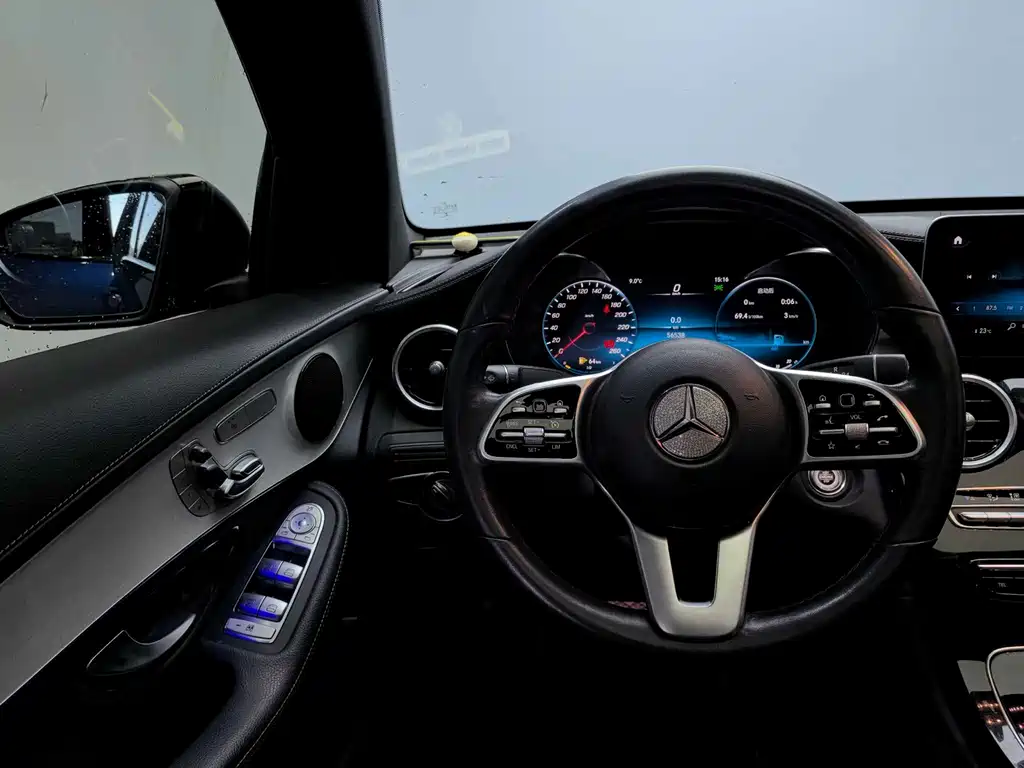 Mercedes-Benz GLC Coupe 2021 — фото 9
