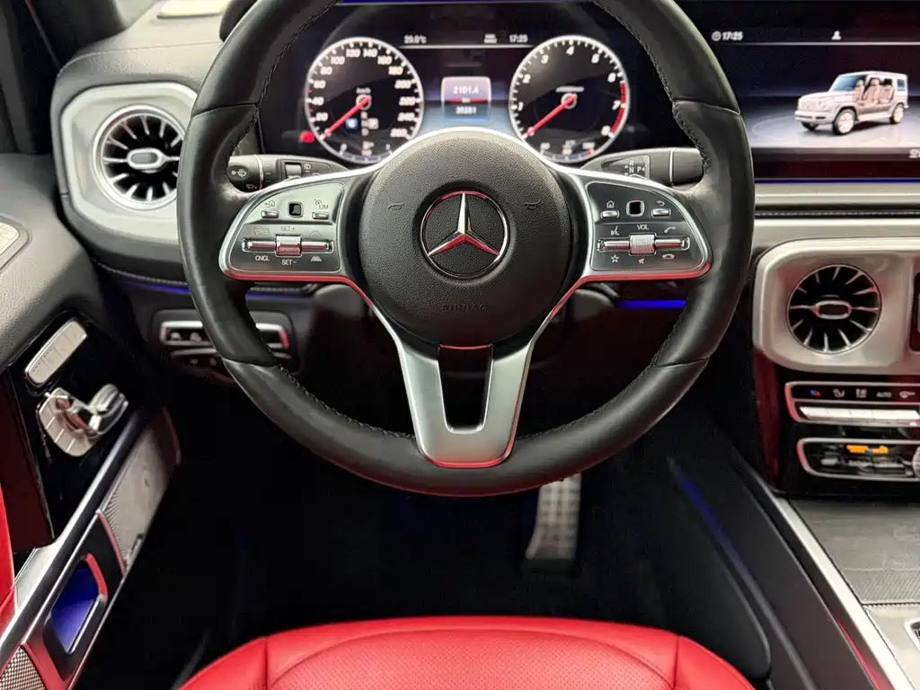 Mercedes-Benz G-Class 2022 — фото 15