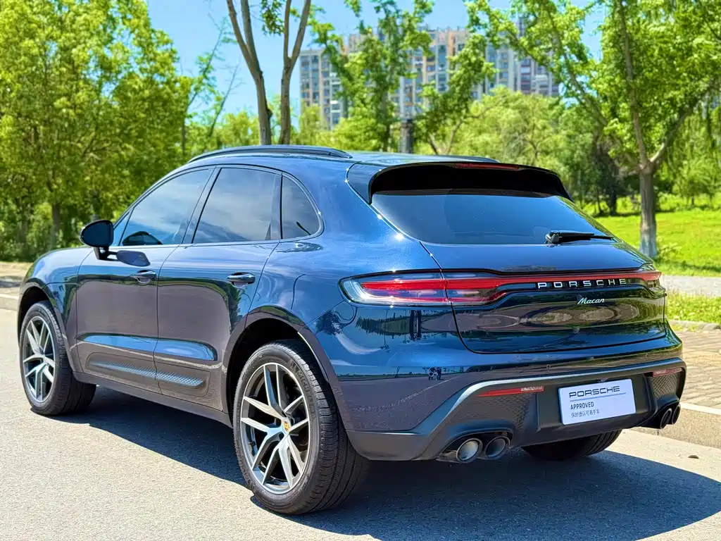 Porsche Macan 2023
