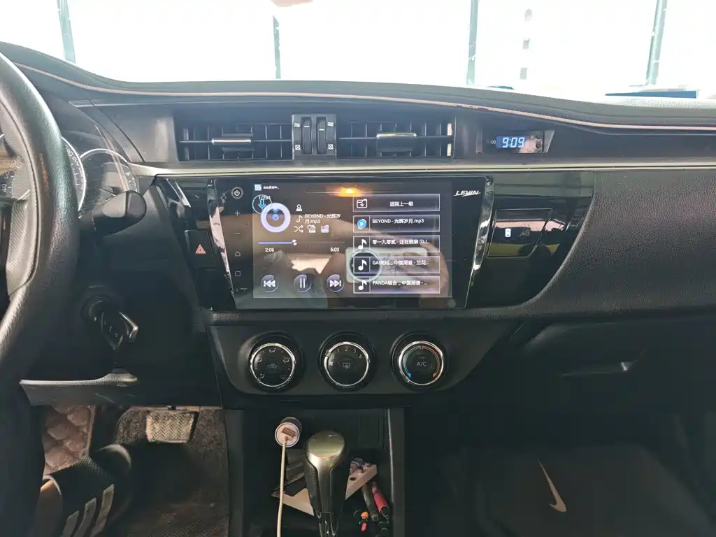 Toyota Levin 2015 — фото 13