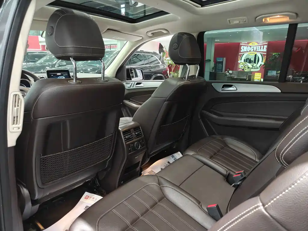 Mercedes-Benz GLS 2016 — фото 15
