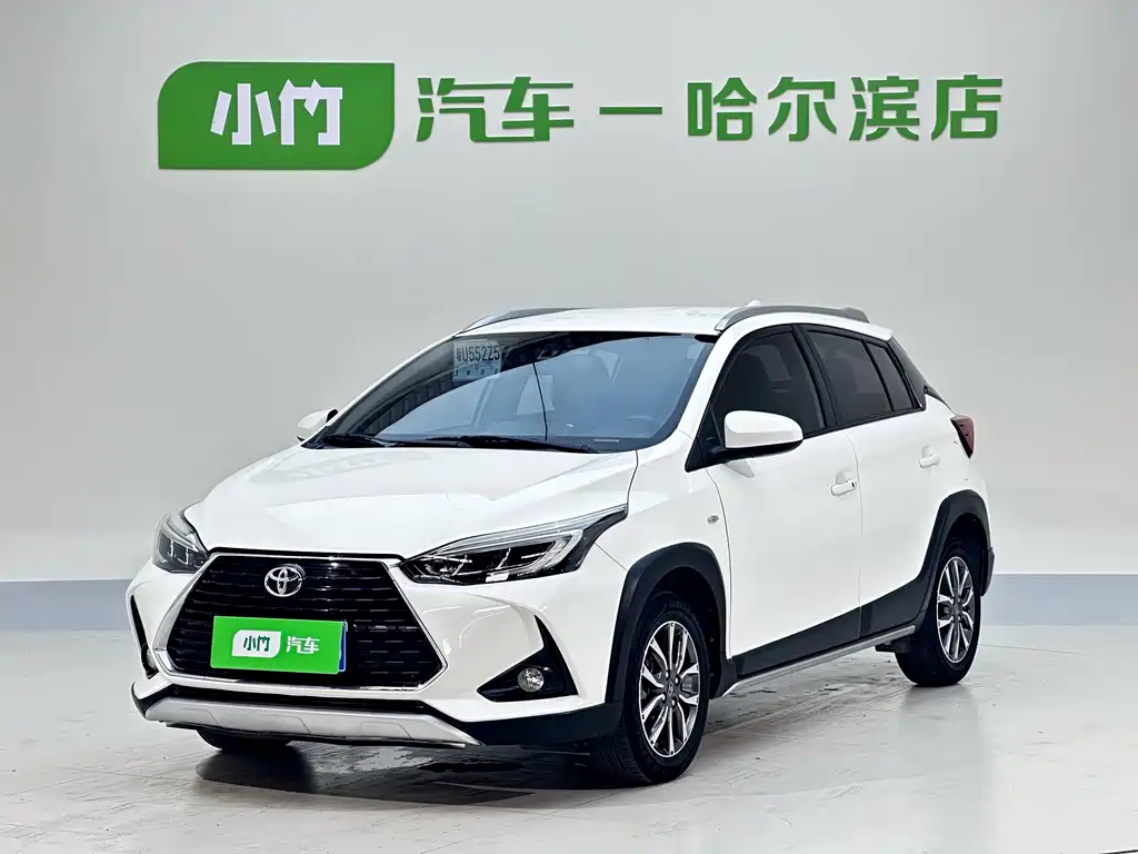 Toyota Yaris L 2022