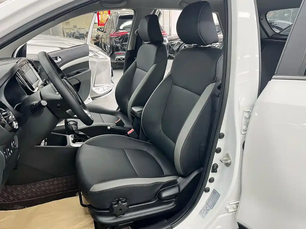 Kia KX1 2022 — фото 16