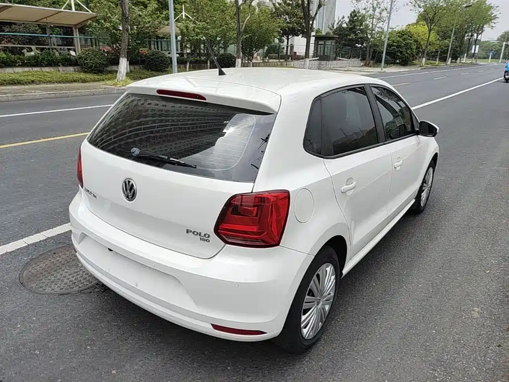 Volkswagen Polo 2017 — фото 7