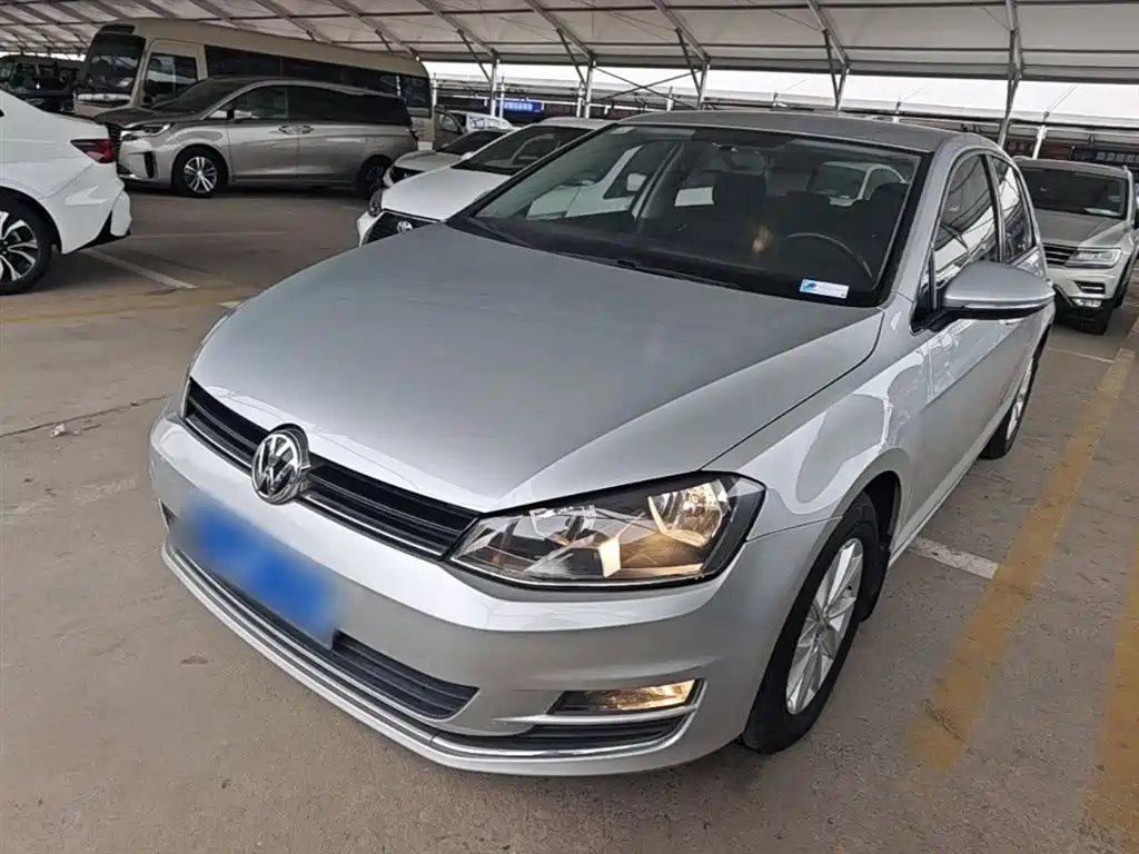 Volkswagen Golf 2015 — фото 1