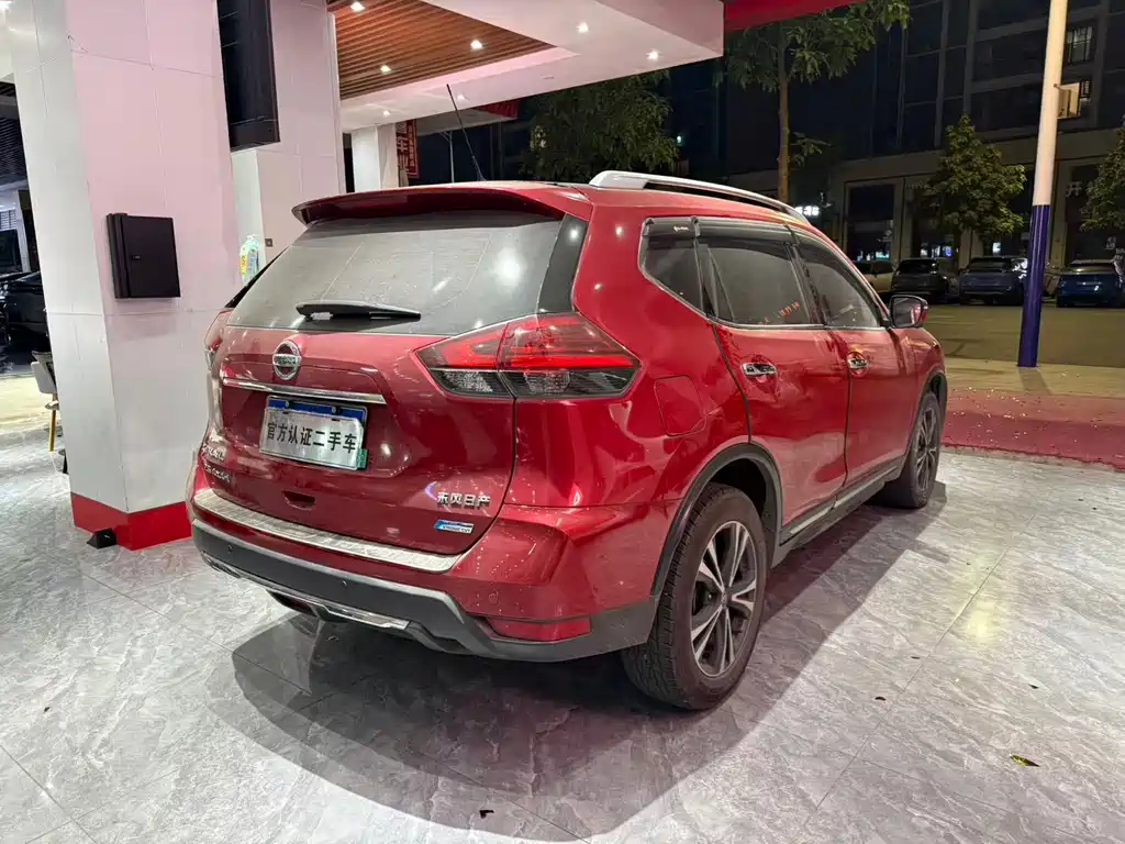 Nissan X-Trail 2018 — фото 9