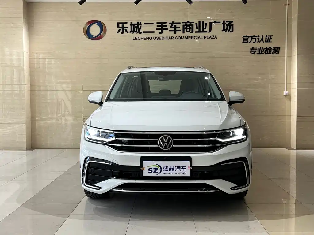 Volkswagen Tiguan L 2024 — фото 2