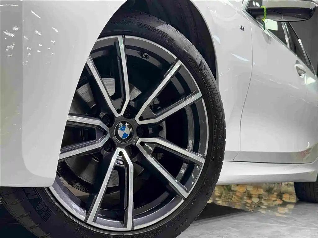BMW 3 Series 2022 — фото 16