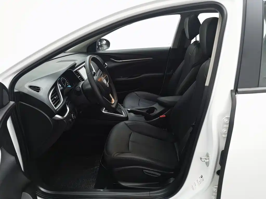 Buick Excelle GT 2022 — фото 10