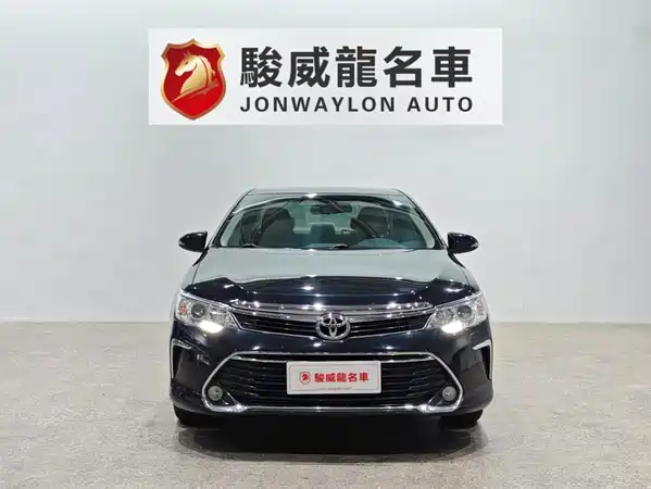Toyota Camry 2017