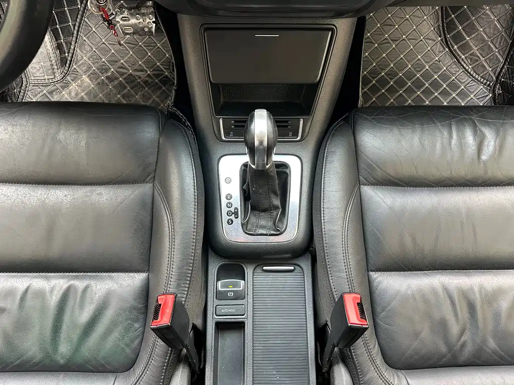 Volkswagen Tiguan 2016 — фото 19