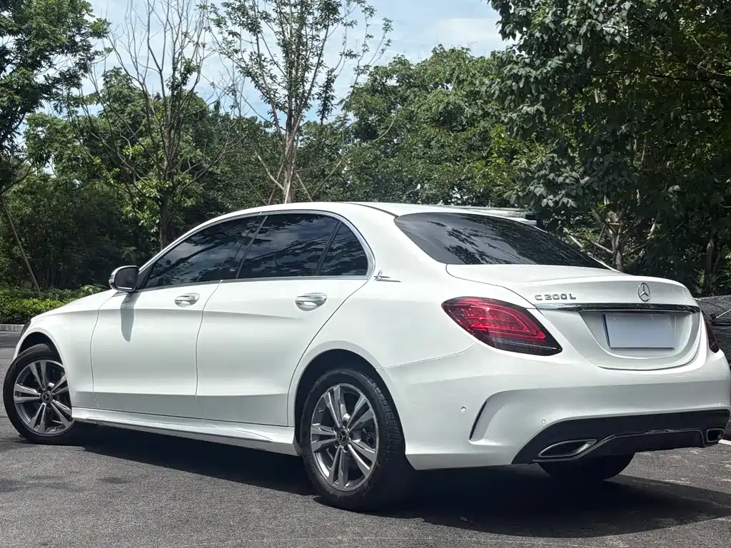 Mercedes-Benz C-Class 2020